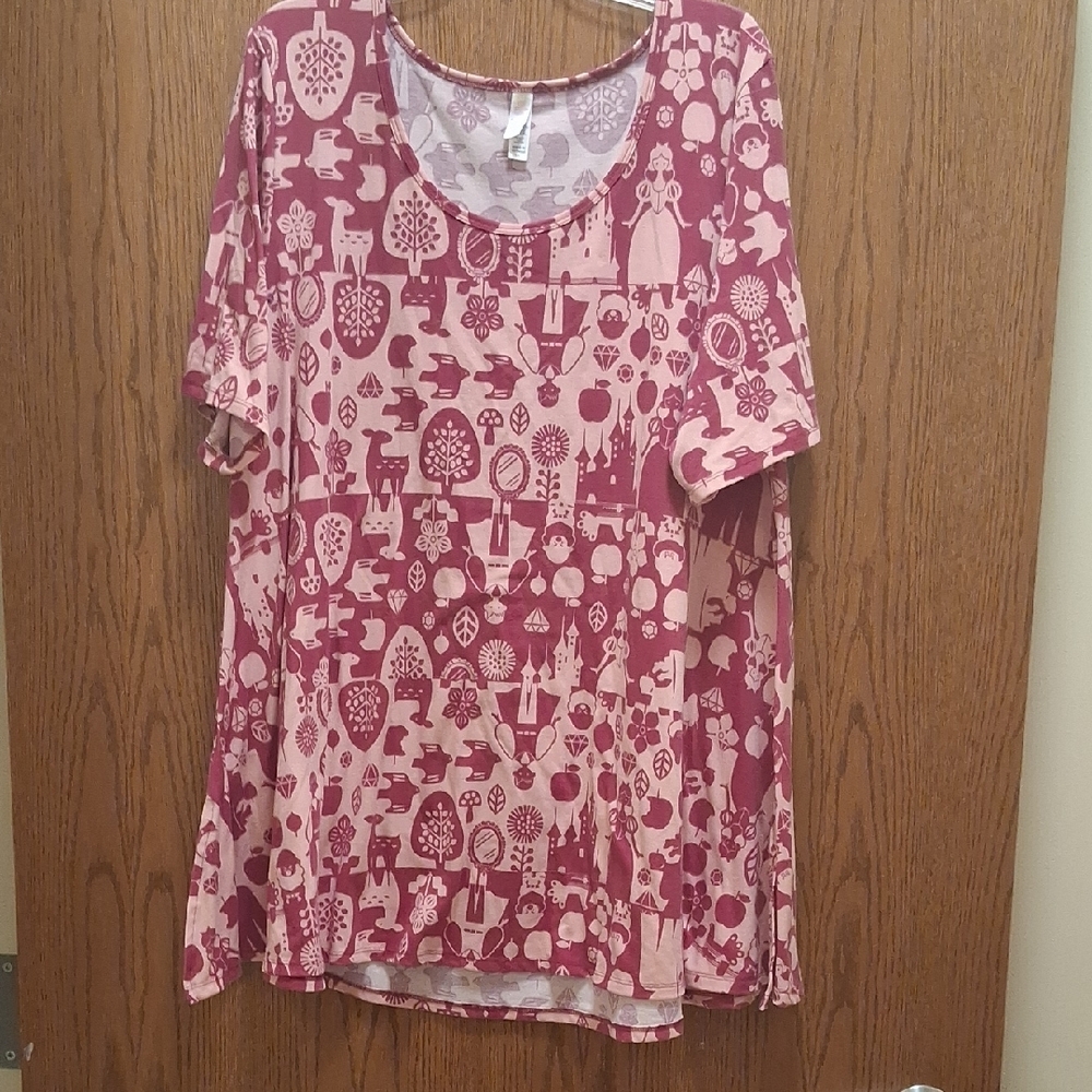 LuLaRoe Pink and White Relaxed Short Sleeve Blouse